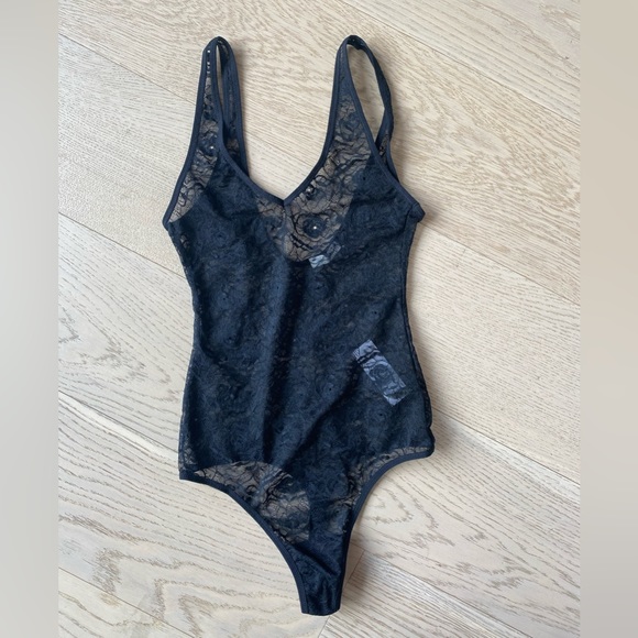 ARITZIA Wilfred Seramy Bodysuit - Black - XS (NWT) - Picture 3 of 4